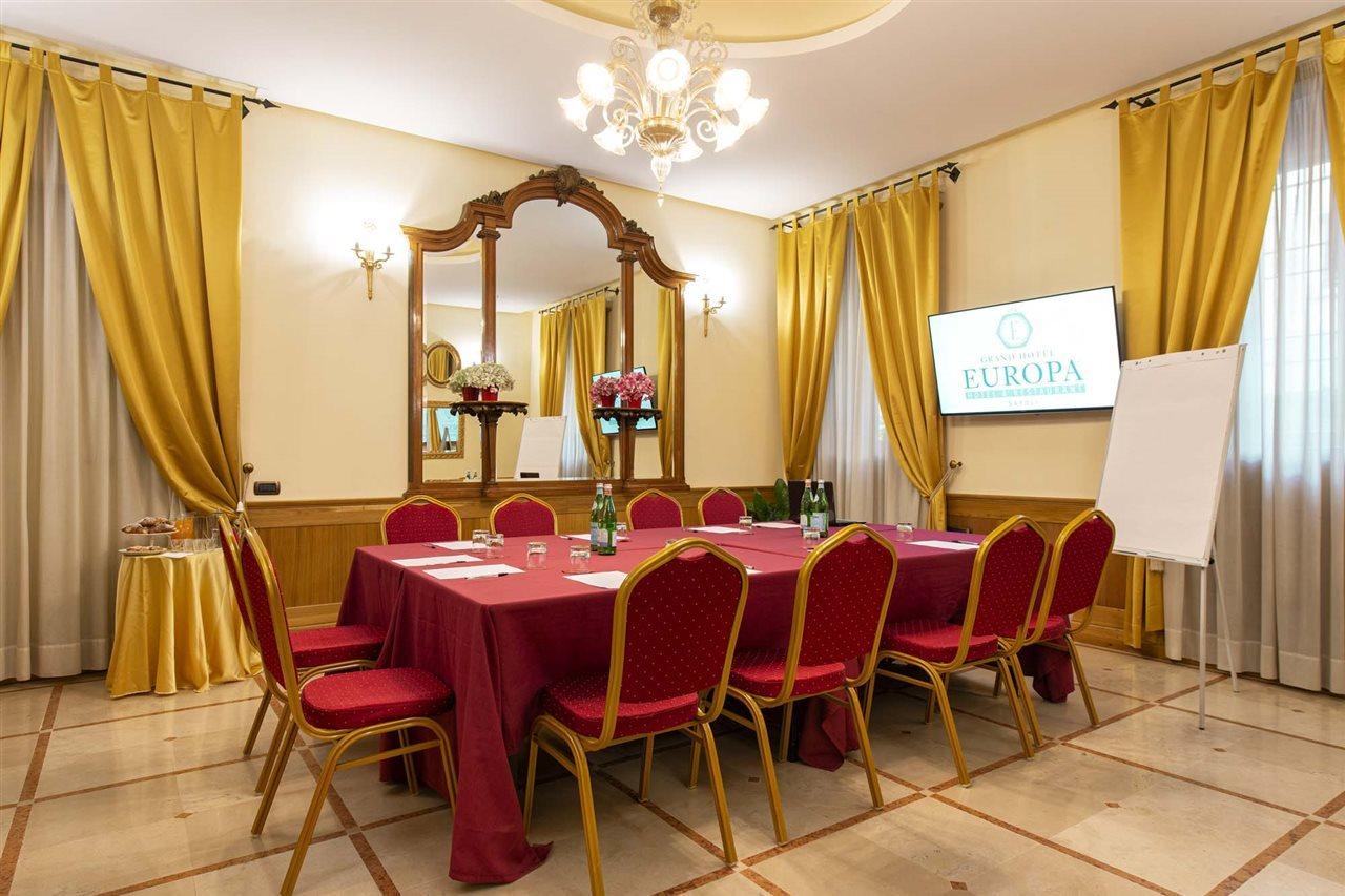 Grand Europa Palace 4* Península Sorrentina